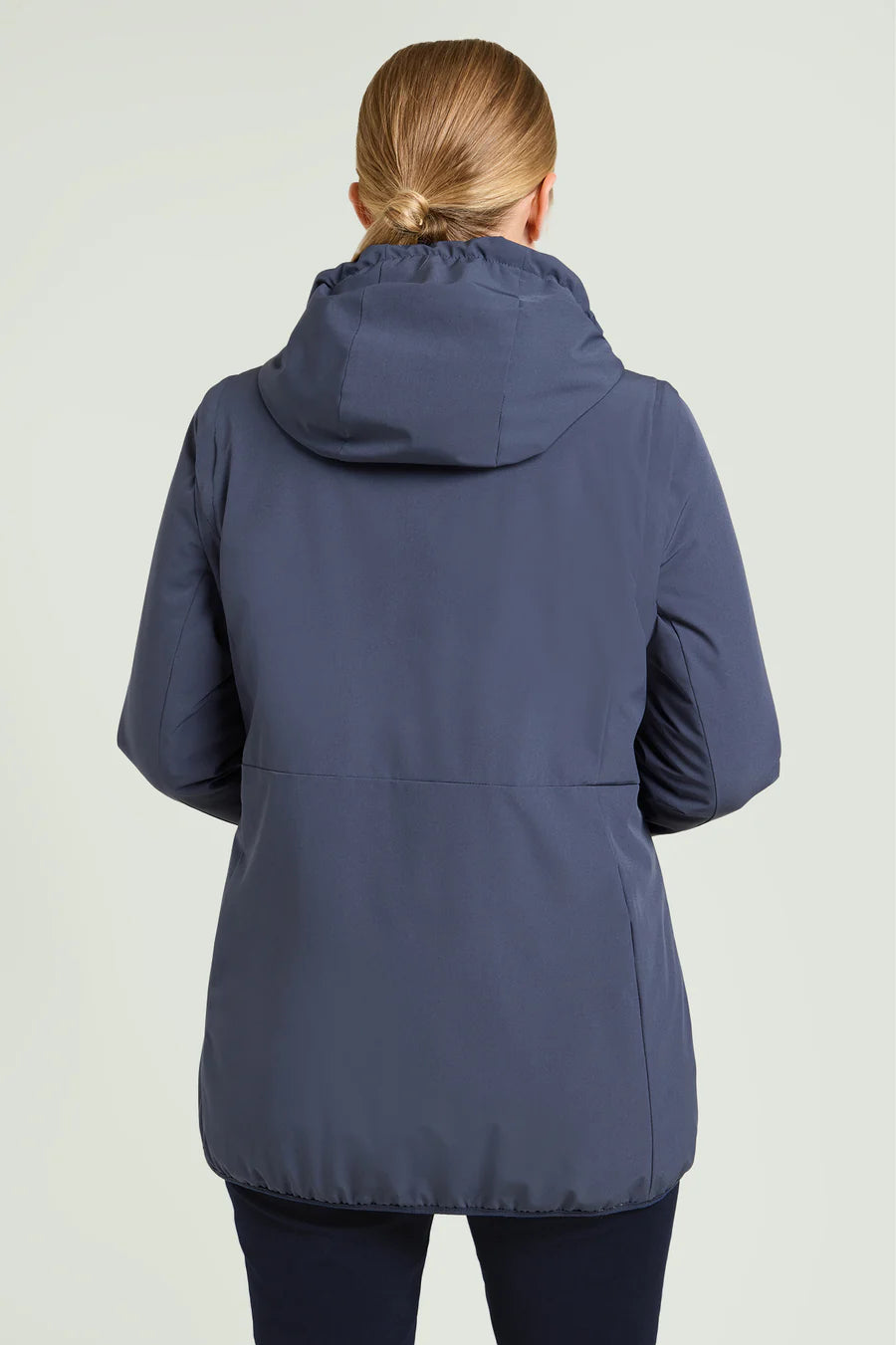 Luisa Viola - Piumino 4 in 1, double face, con cappuccio e maniche staccabili, tessuto tecnico. Luisa Viola - Piumino 4 in 1, double face, con cappuccio e maniche staccabili, tessuto tecnico.