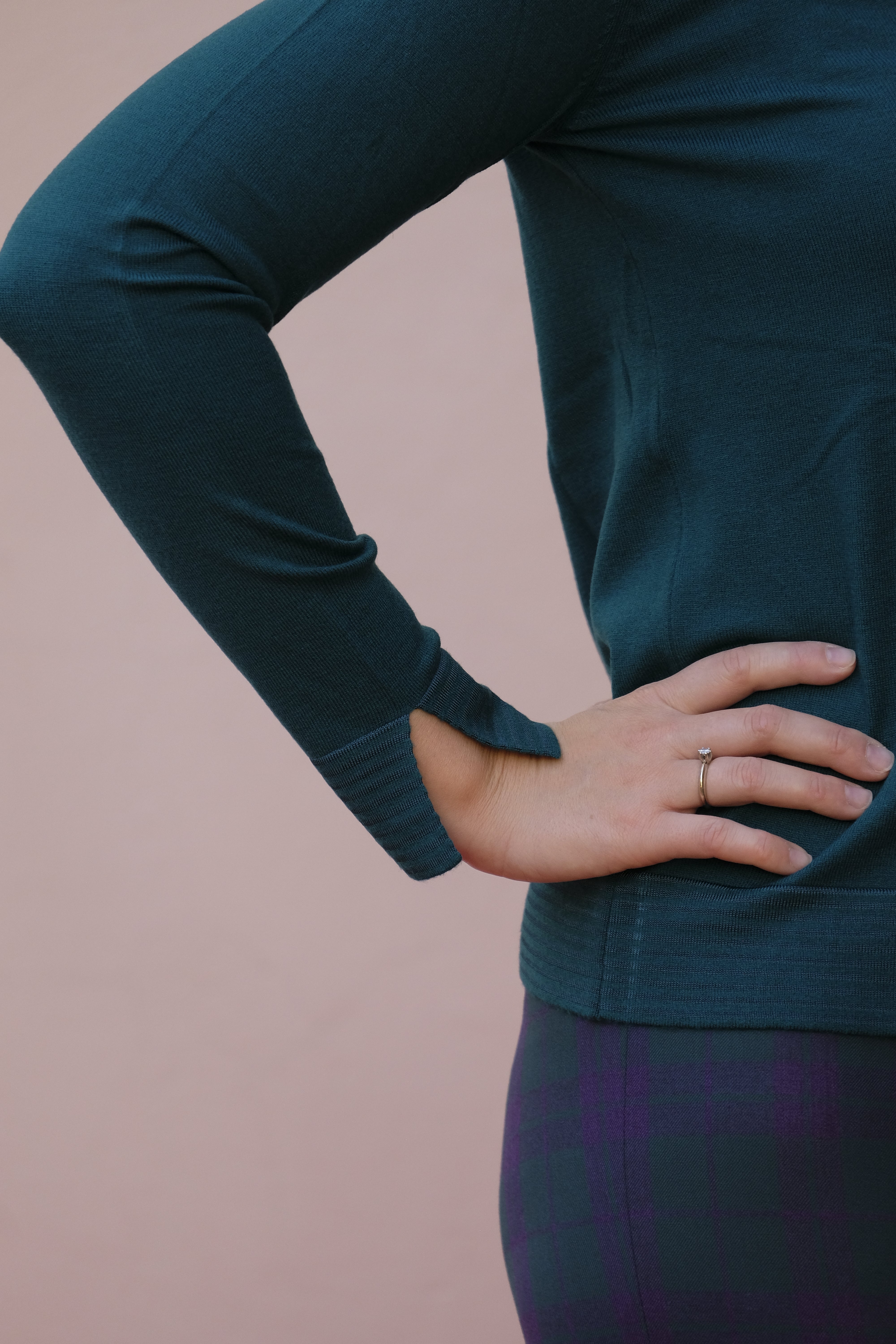 Diana Gallesi - Maglia di viscosa, dolcevita di color verde Diana Gallesi - Maglia di viscosa, dolcevita di color verde