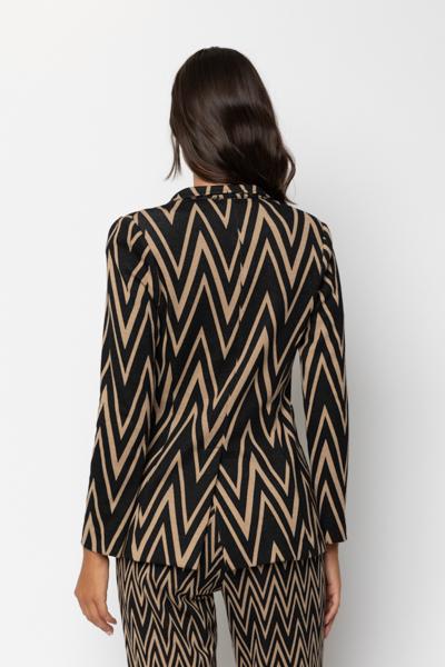 Giulia Valli - Giacca jersey sfoderata, tasche applicate. Giulia Valli - Giacca jersey sfoderata, tasche applicate.