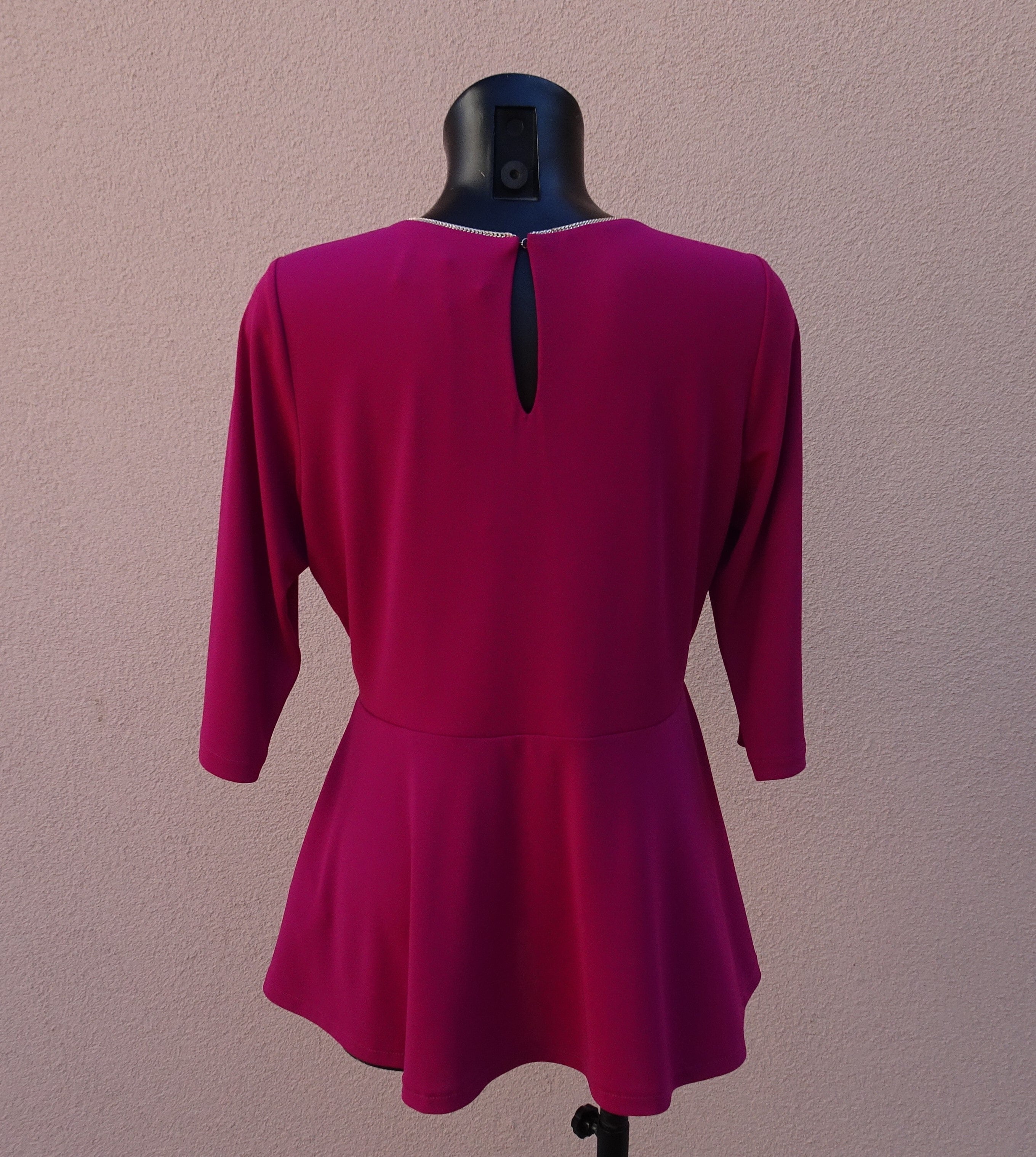 Giulia Valli - Blusa in cady, girocollo con profilo catenella, maniche tre quarti GIULIA VALLI - Camicie e bluse - shopmonicamoda