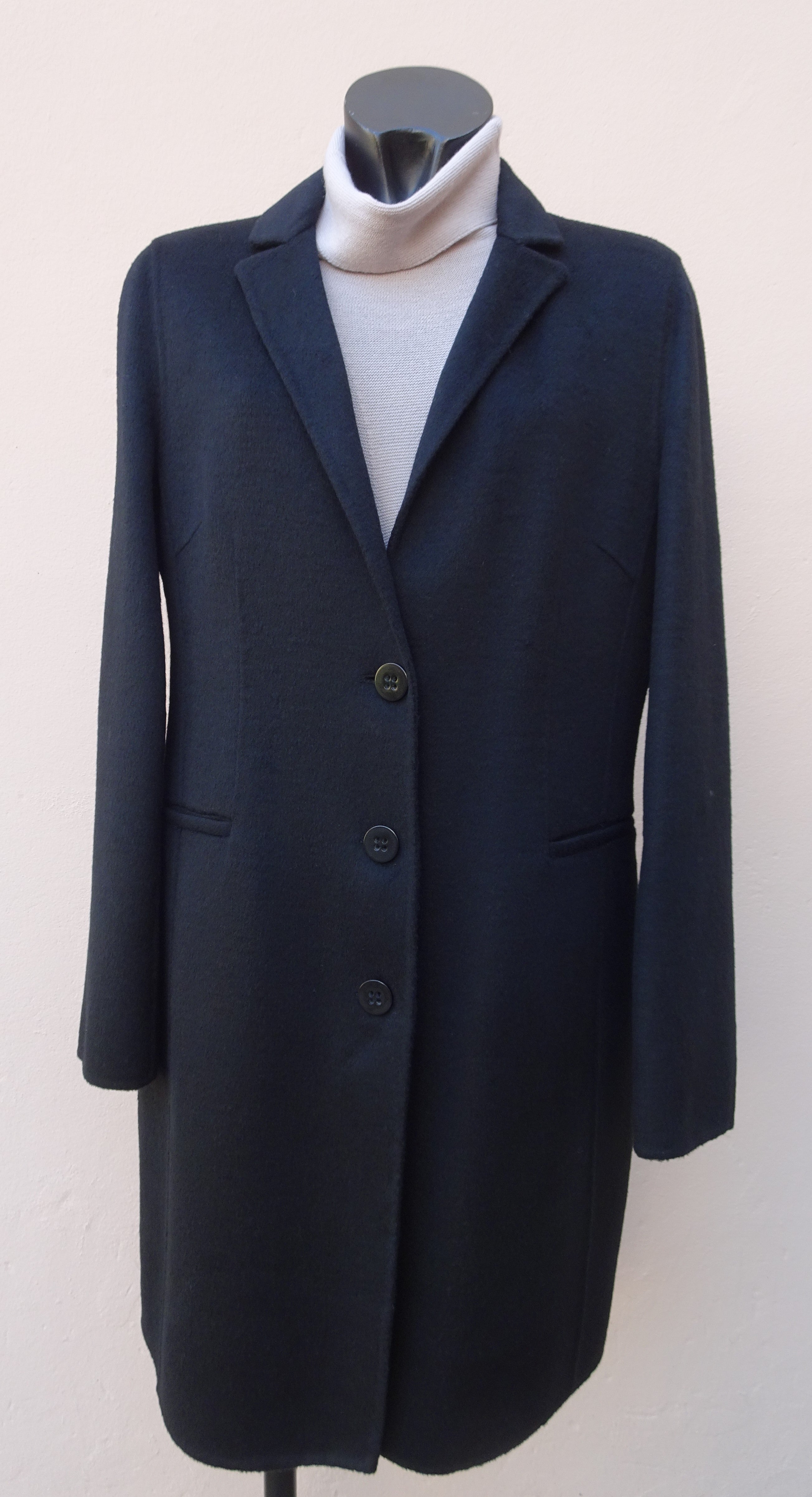 Amber - Cappotto nero taglio a uomo, sfoderato AMBER - Cappotti e giacche - shopmonicamoda