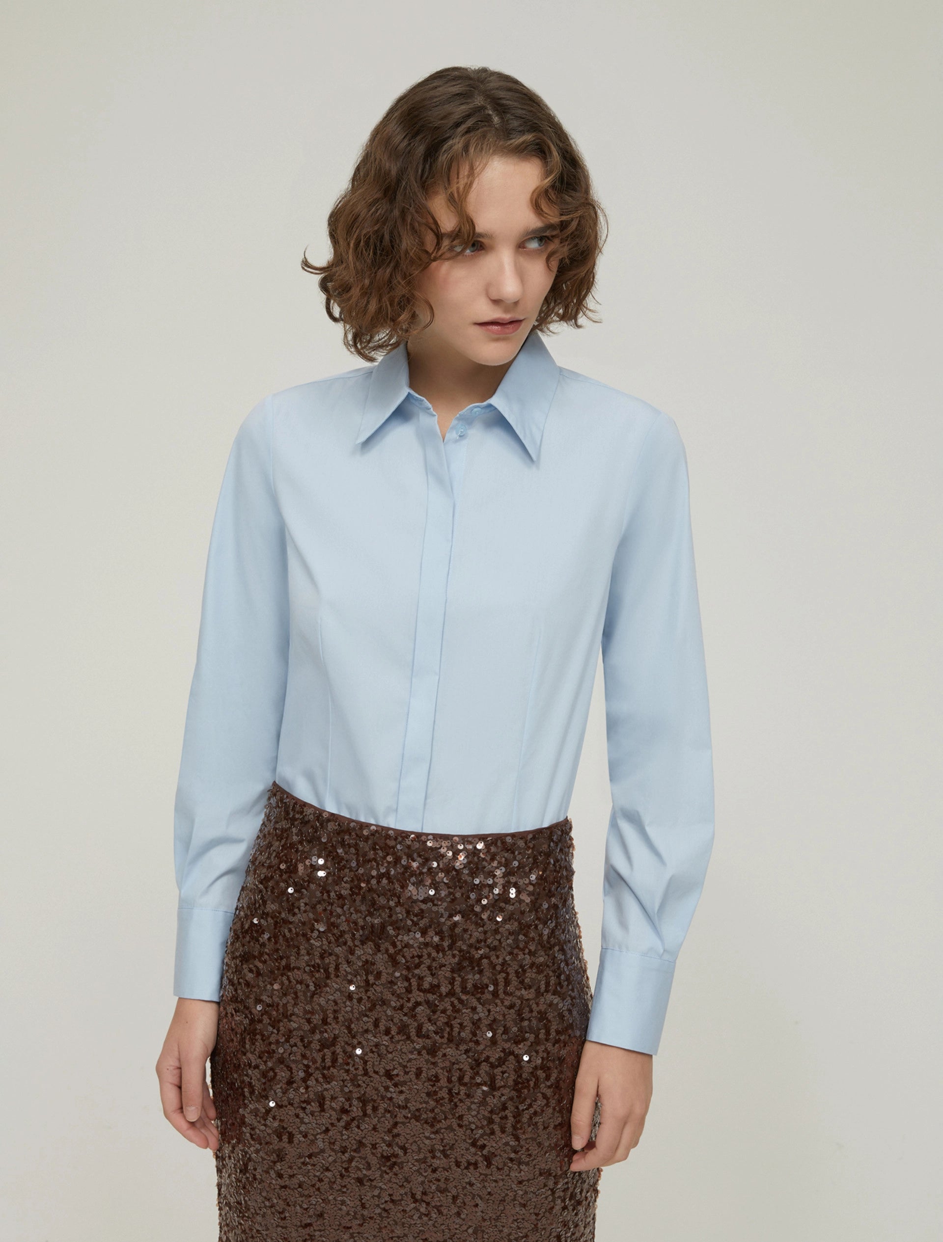 Pennyblack - Camicia in popeline di cotone biologico e nylon stretch, taglio slim con pinces, maniche lunghe, colletto classico, abbottonatura nascosta