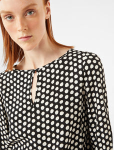 Pennyblack - Blusa in sable'a pois, nera e bianca, linea diritta, scollo a barchetta, maniche lunghe