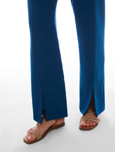 Pennyblack - Pantalone fluidi, linea diritta e morbida. Vita regolare, senza tasche, zip invisibile al fianco