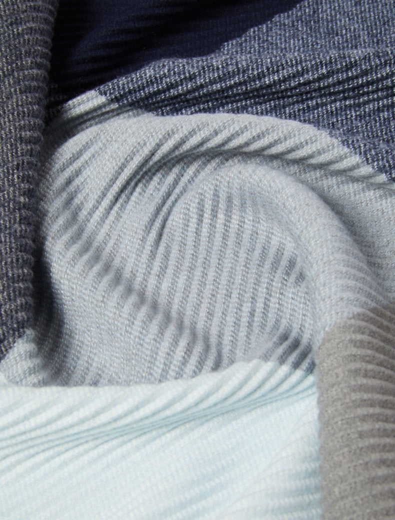 Pennyblack - Stola a micro plisse, blu