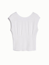 Carica l&#39;immagine nel visualizzatore di Gallery, Pennyblack - T-shirt bianca in cotone, girocollo sul davanti, scollo a V sulla schiena, piccole maniche a chimono
