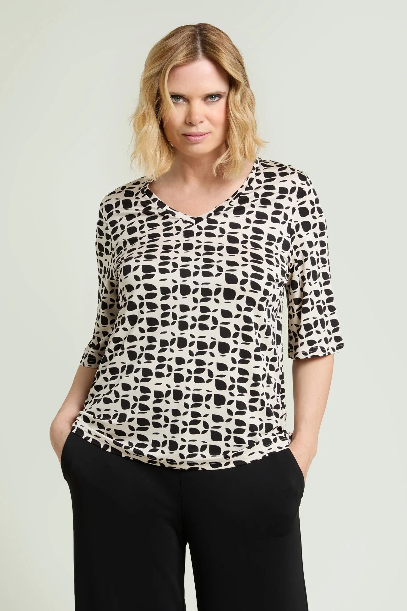 Luisa Viola - T-shirt stampata in jersey piquet