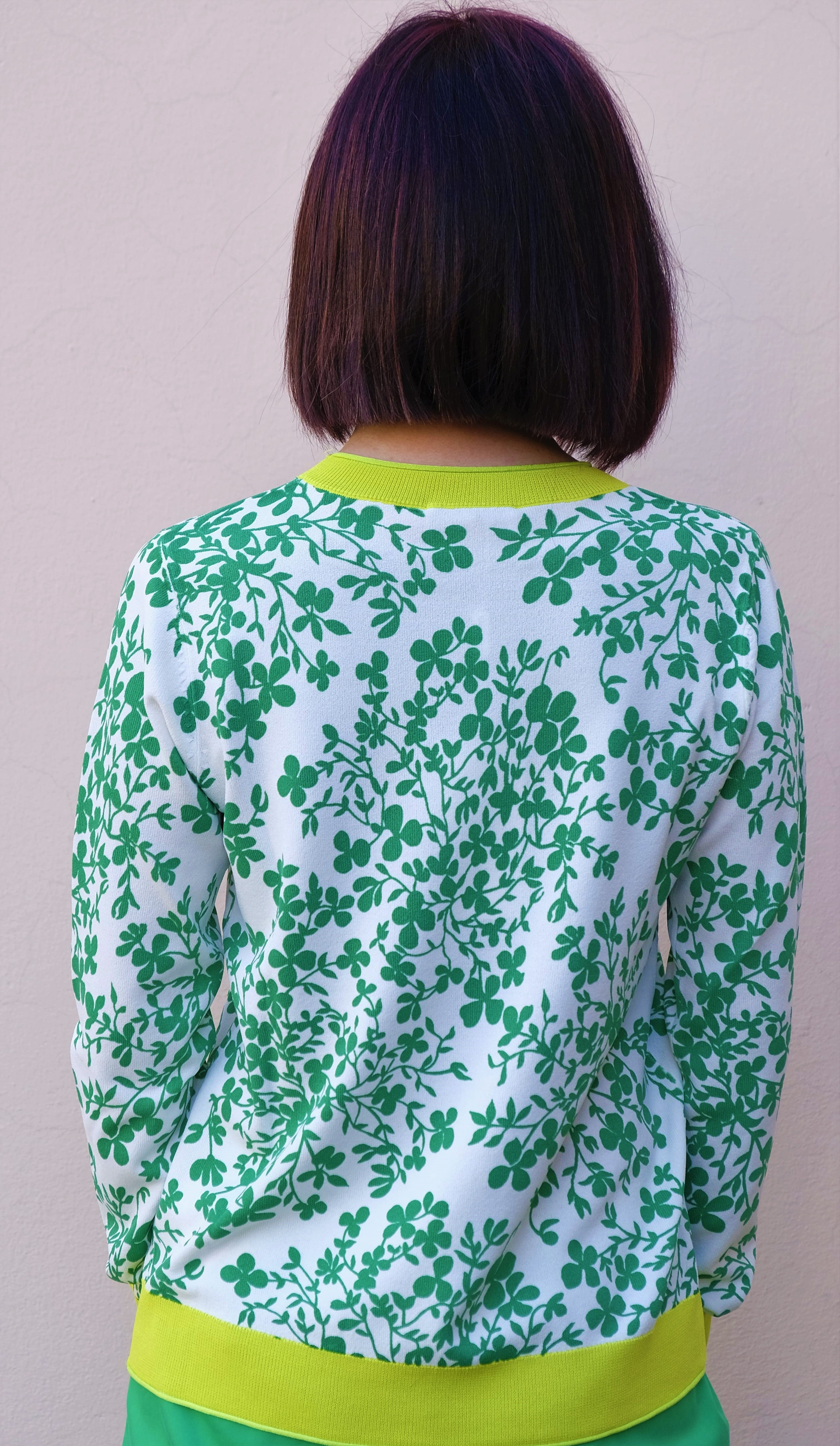 Diana Gallesi - Maglia viscosa maniche lunghe, girocollo profilo a canete' verde acido, stampa a fiore - shopmonicamoda