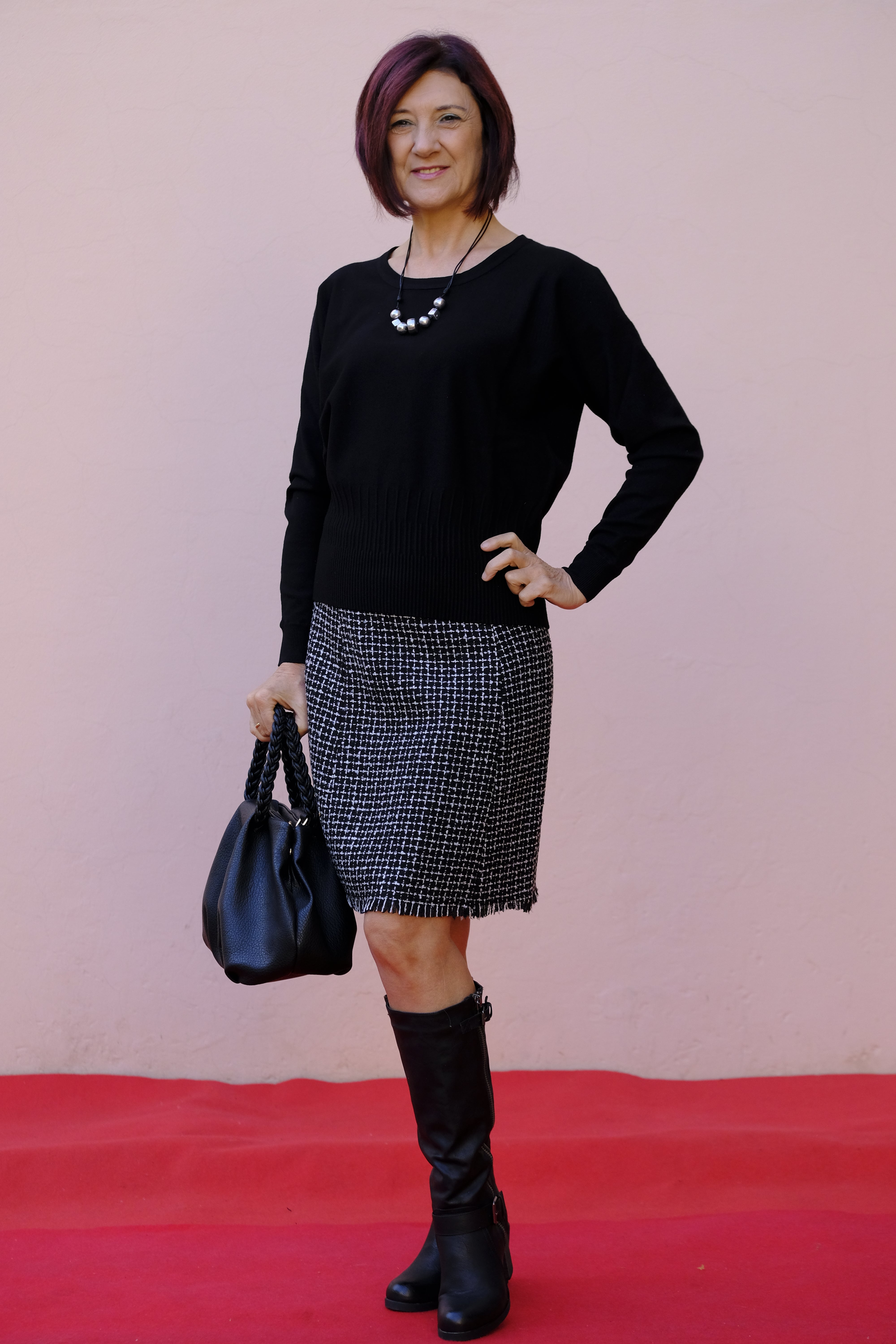 Diana Gallesi - Maglia girocollo nera di viscosa - shopmonicamoda