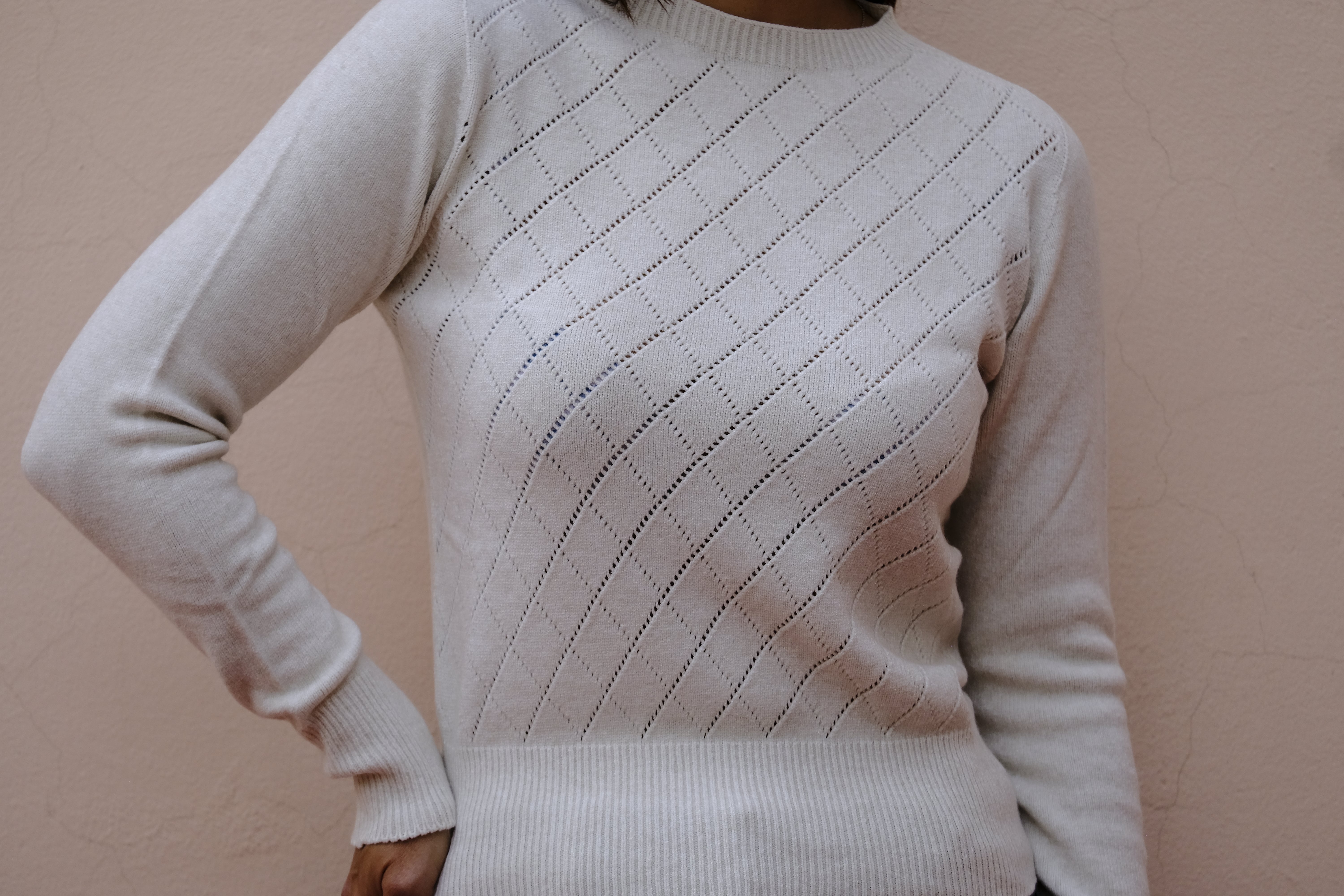 Linea Cinque - Maglia pura lana, girocollo, color gesso.