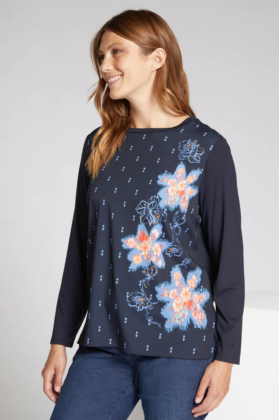 Luisa Viola - T-shirt in jersey di viscosa, girocollo, stampa  fiori sul davanti