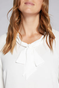 Luisa Viola - Blusa bianca in doppia georgette e jersey, con fiocco staccabile