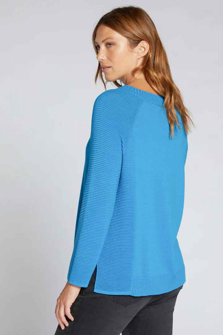 Luisa Viola - Maglia misto seta, turchese, girocollo, spacchi  laterali. - shopmonicamoda