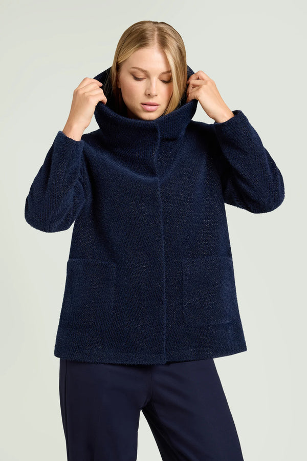 Luisa Viola - Giaccone chevron, filo di lurex, linea diritta, collo a corolla, chiusura con bottoni automatici nascosti, tasche applicate, foderato.