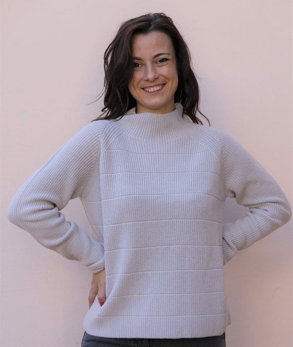 Giulia Valli - Maglia costa inglese, taglio a scatoletta, collo a cratere - shopmonicamoda