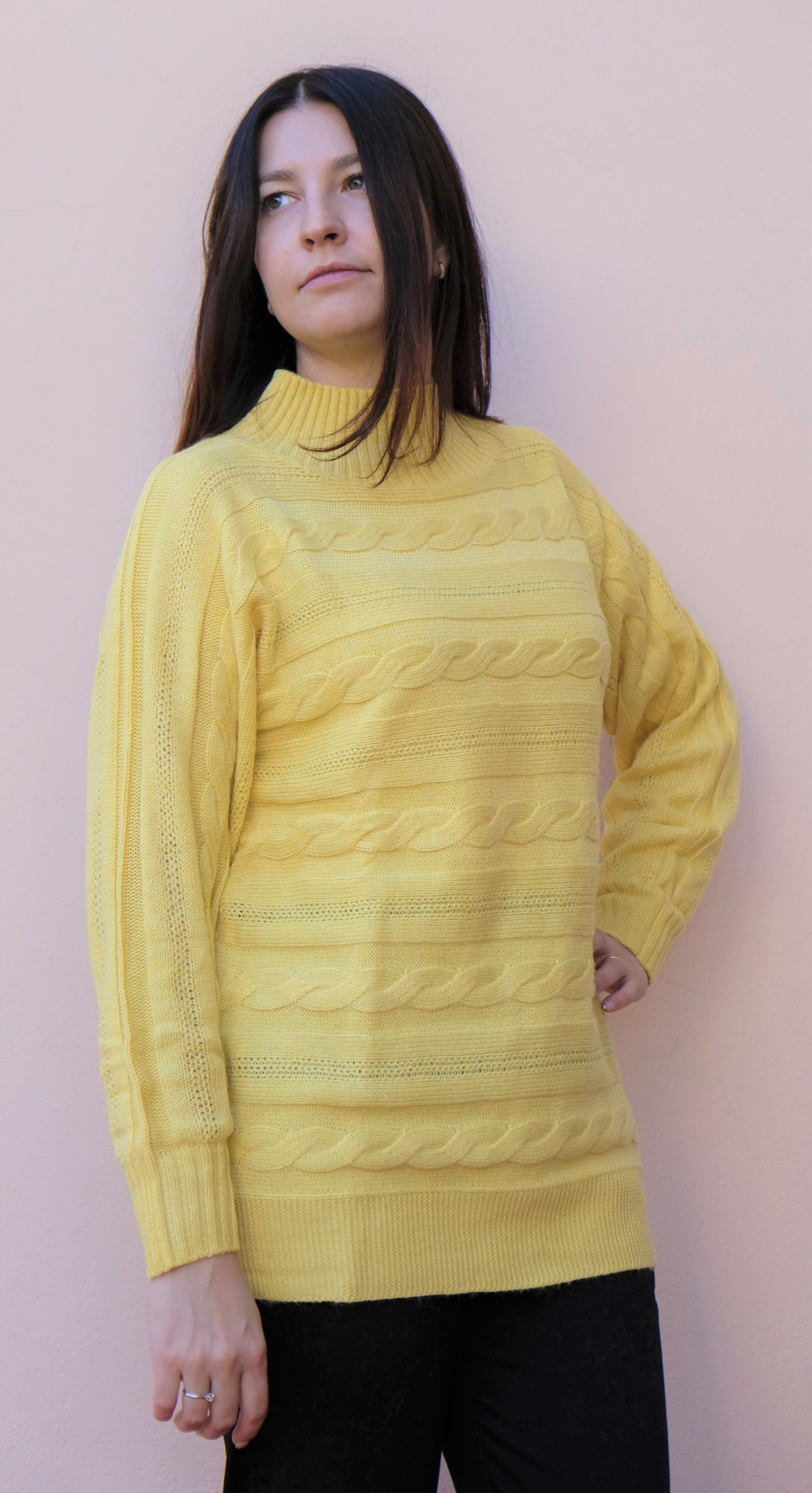 Diana Gallesi - Maglia maxi pull di viscosa e angora, a trecce, color giallo - shopmonicamoda